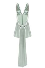 Load image into Gallery viewer, Lace mini dress with a bow